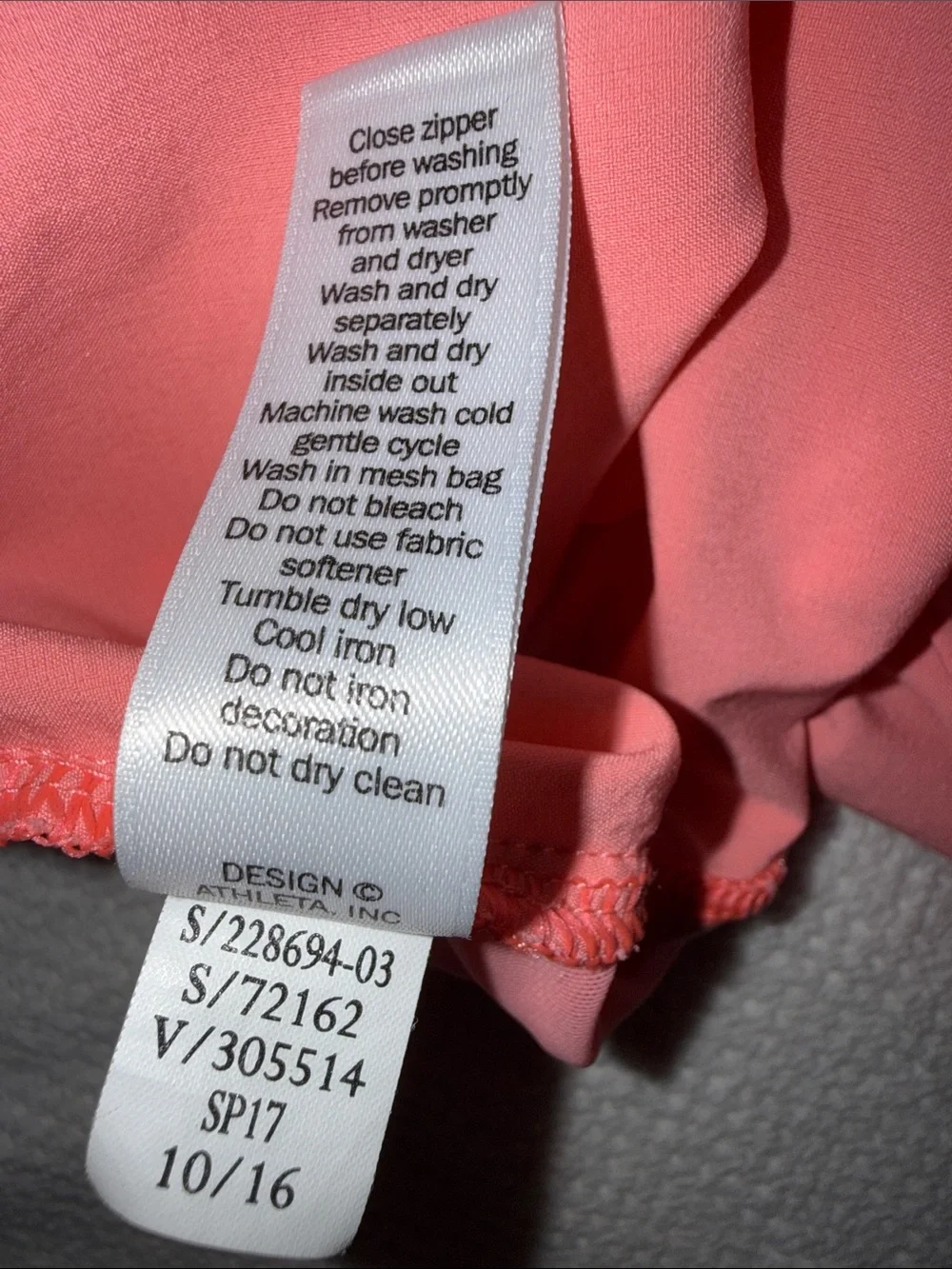 ATHLETA Track This Run 3” Short - Coral/Grey Size L